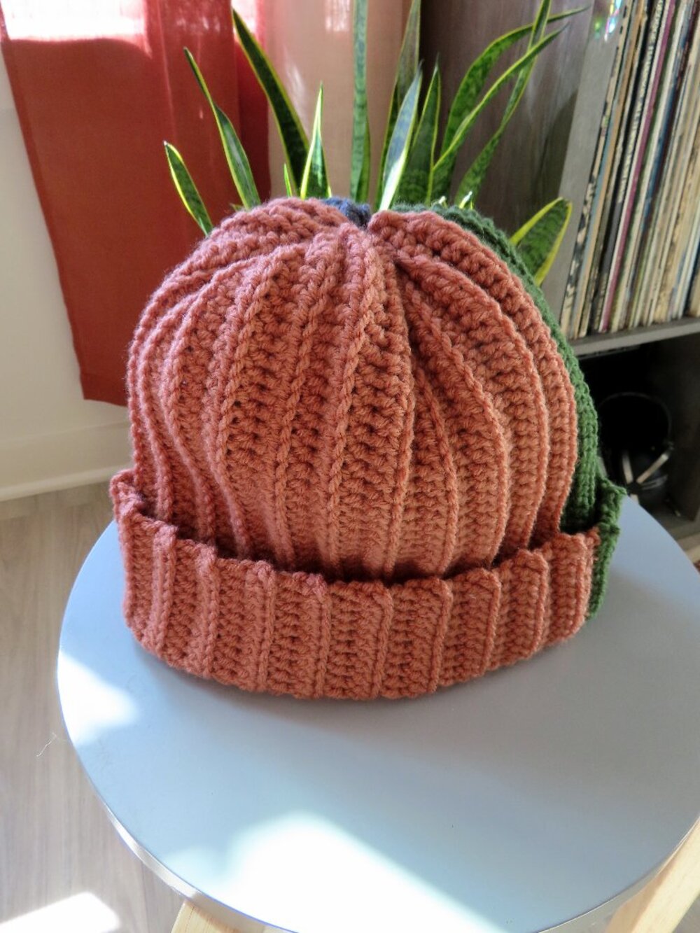 Cozy chunky handmade crochet beanie - Picture 5 of 10